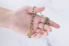 Load image into Gallery viewer, Emerald Snake Necklace