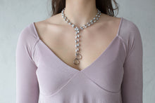 Load image into Gallery viewer, Grey Pearl Lariat Necklace