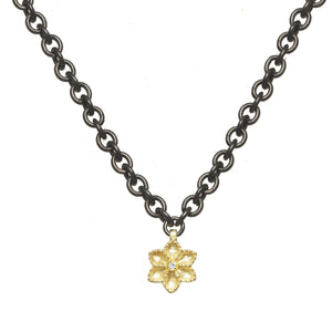 Delicate Flower Power Necklace